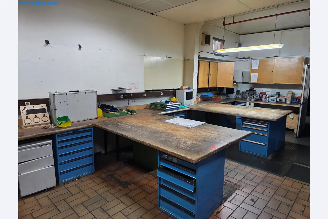 Workshop equipment, automotive lifts, and welding equipment for the automotive industry-7