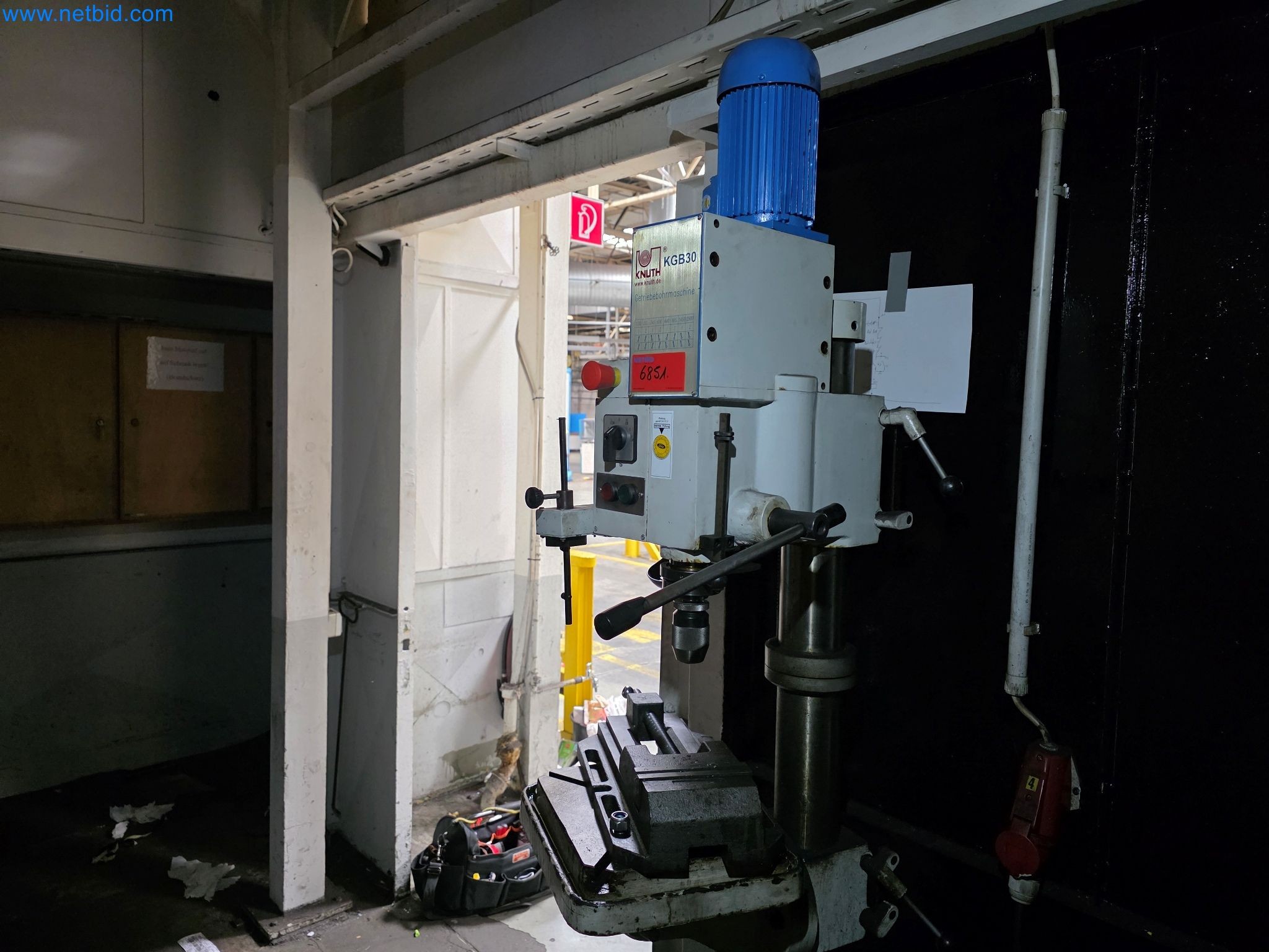 Workshop equipment, automotive lifts, and welding equipment for the automotive industry-1