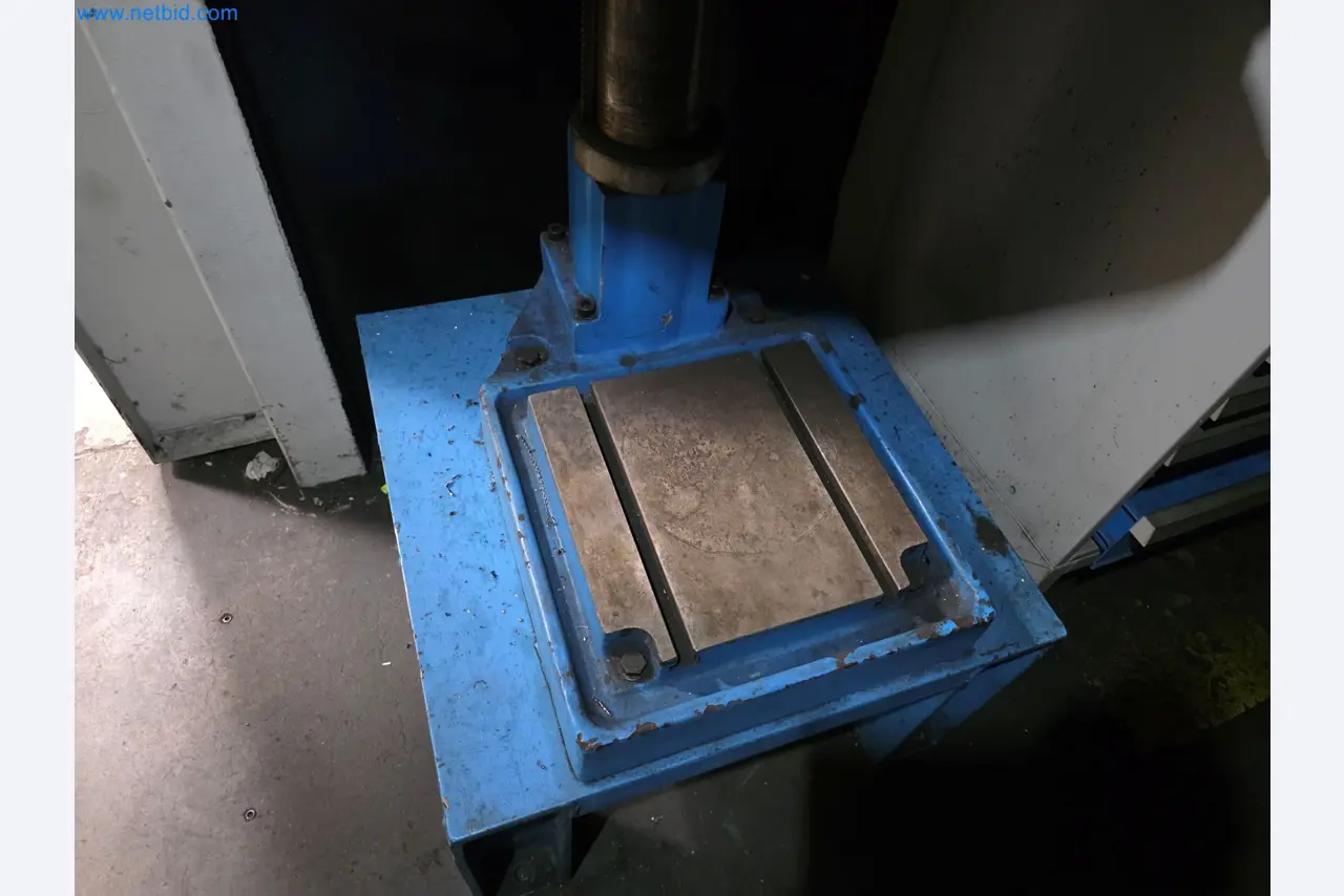 Workshop equipment, automotive lifts, and welding equipment for the automotive industry-6