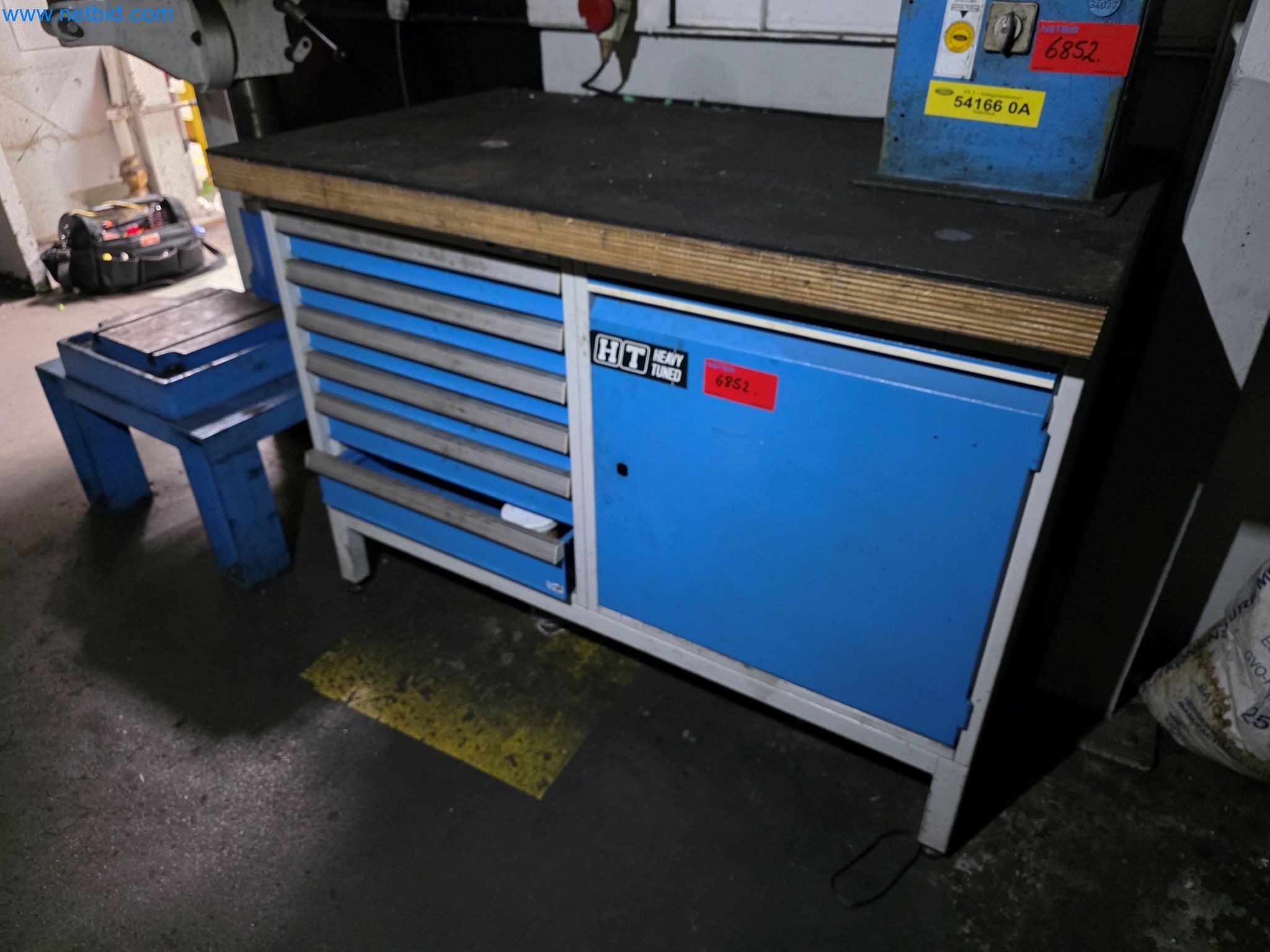 Workshop equipment, automotive lifts, and welding equipment for the automotive industry-4