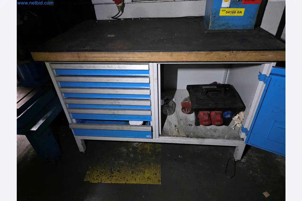 Workshop equipment, automotive lifts, and welding equipment for the automotive industry-5