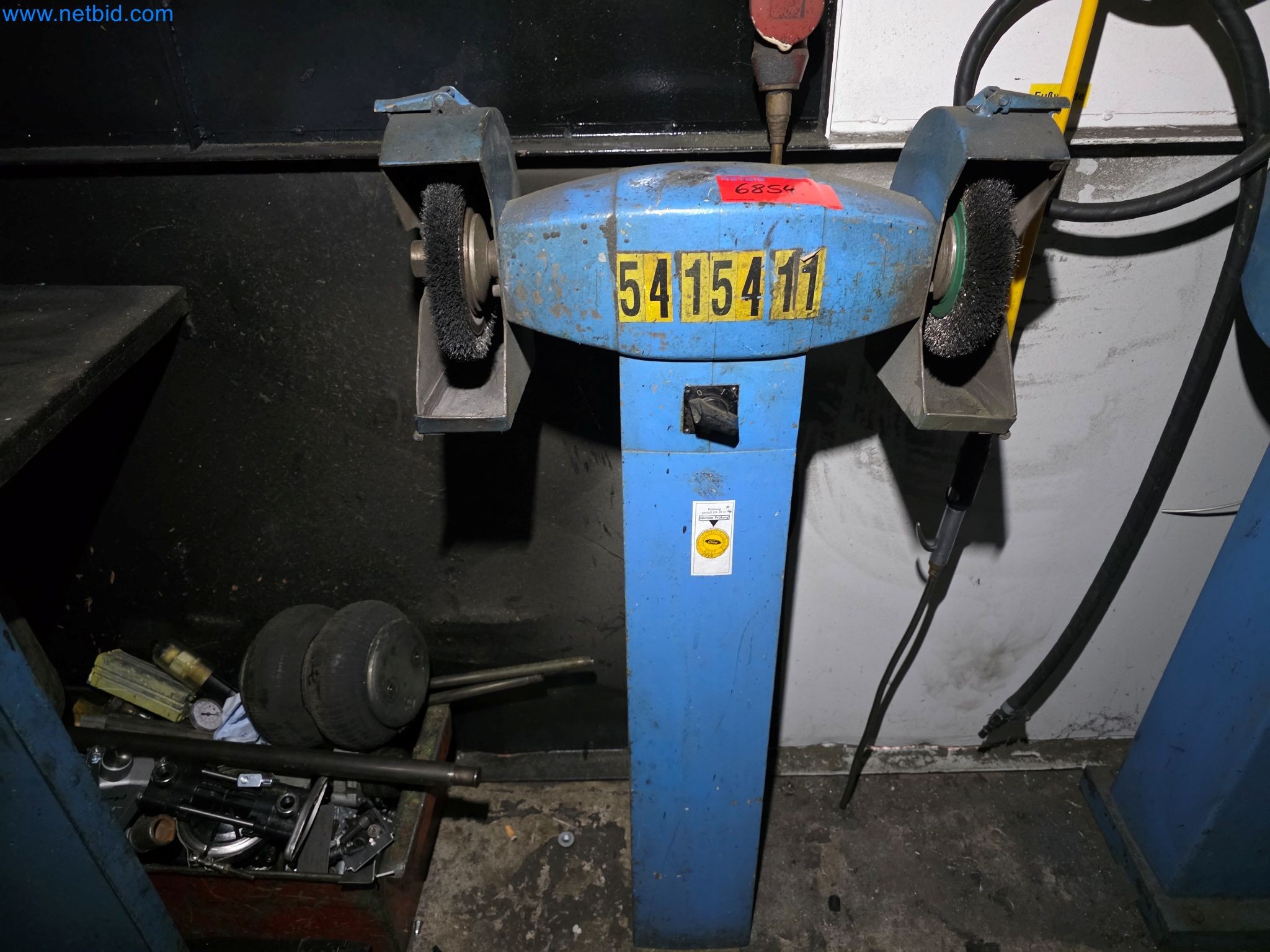 Workshop equipment, automotive lifts, and welding equipment for the automotive industry-1