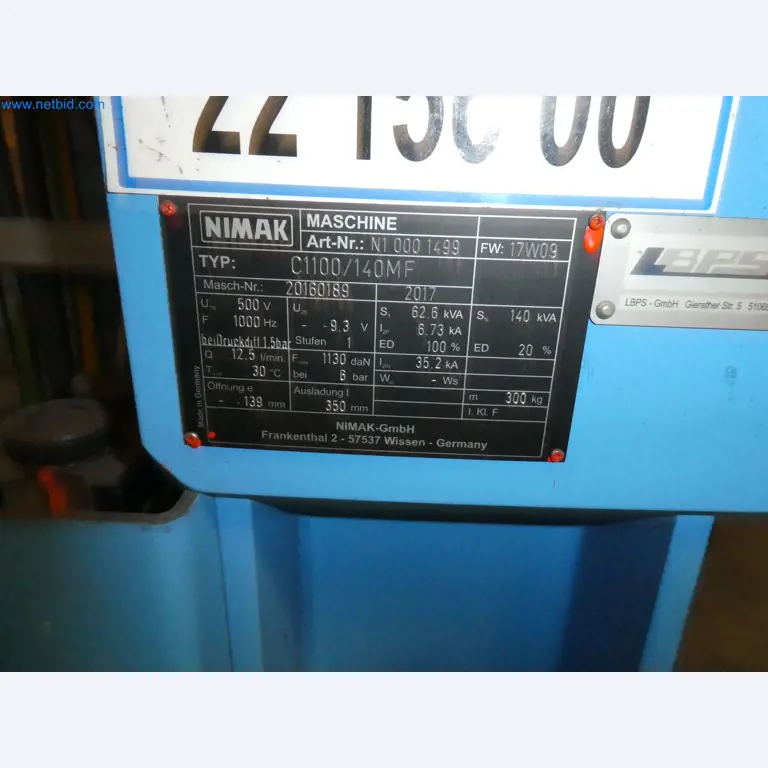 Robots, equipos de soldadura y accesorios de montaje de la industria del automóvil-2