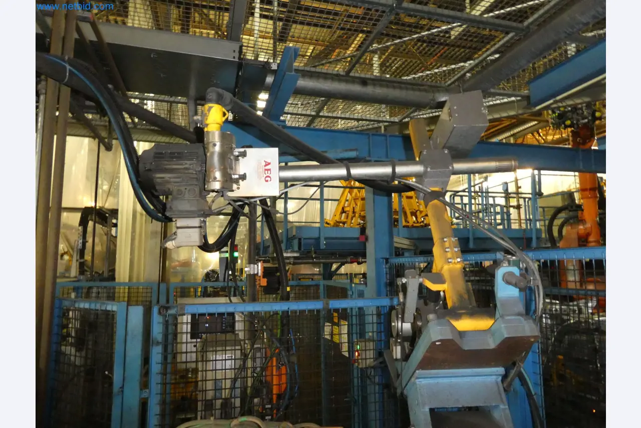 Robots, equipos de soldadura y accesorios de montaje de la industria del automóvil-1