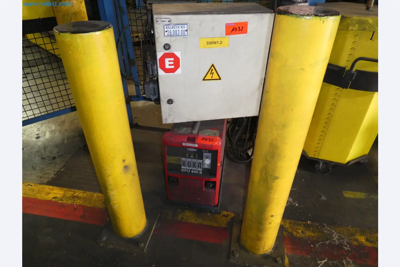 Robots, equipos de soldadura y accesorios de montaje de la industria del automóvil-2