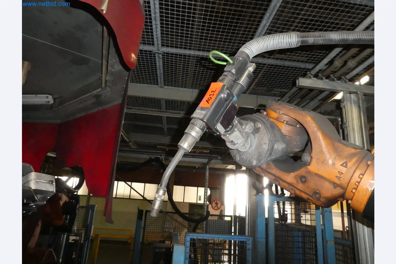 Robots, equipos de soldadura y accesorios de montaje de la industria del automóvil-5