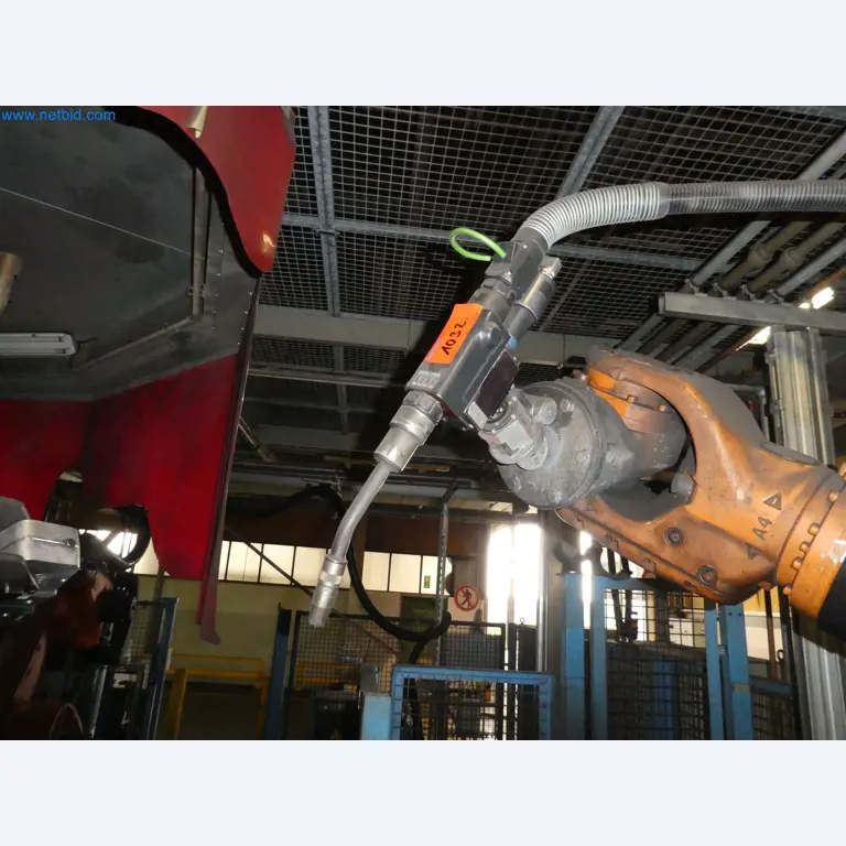 Robots, equipos de soldadura y accesorios de montaje de la industria del automóvil-5