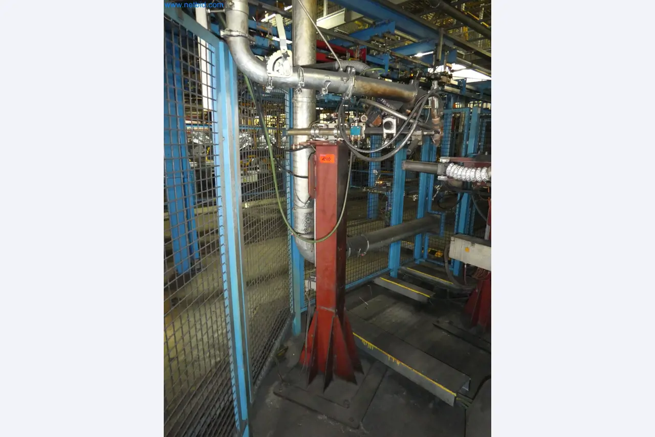 Robots, equipos de soldadura y accesorios de montaje de la industria del automóvil-4