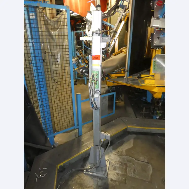 Robots, equipos de soldadura y accesorios de montaje de la industria del automóvil-1