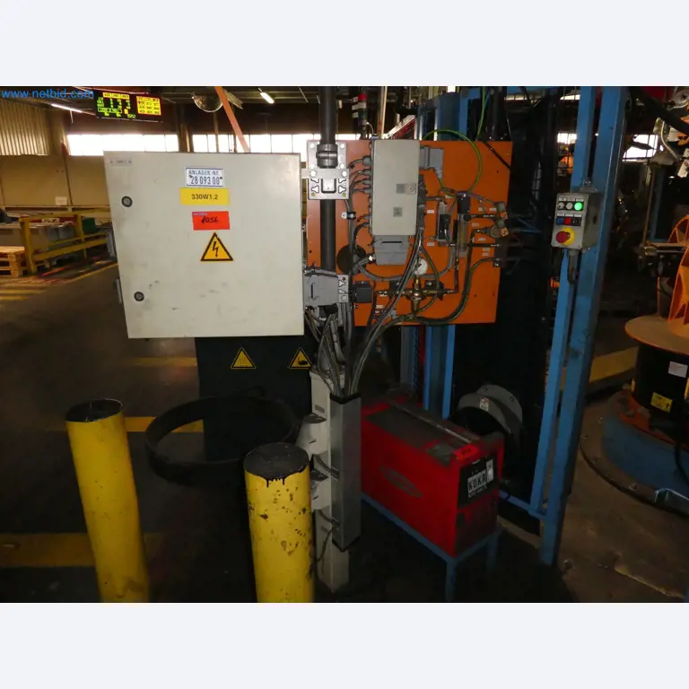 Robots, equipos de soldadura y accesorios de montaje de la industria del automóvil-4