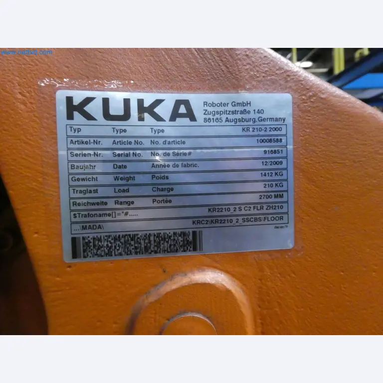 Robots, welding equipment and assembly accessories from the automotive industry-9