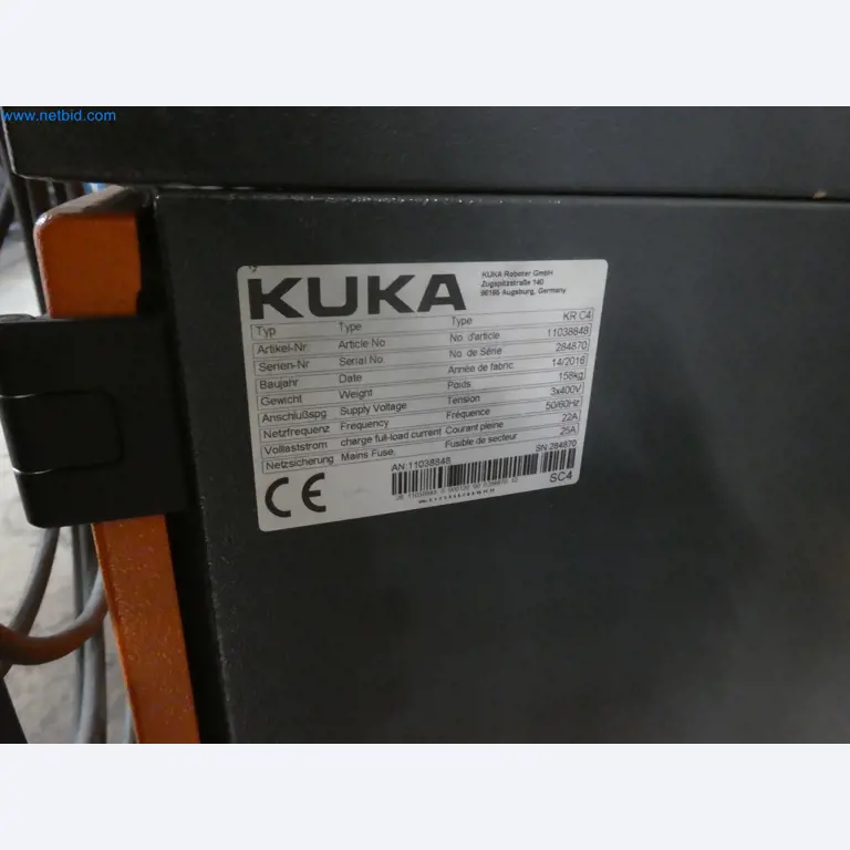 Robots, welding equipment and assembly accessories from the automotive industry-1