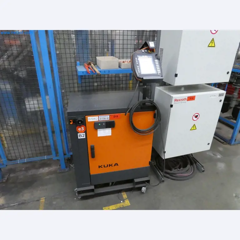 Robots, welding equipment and assembly accessories from the automotive industry-24