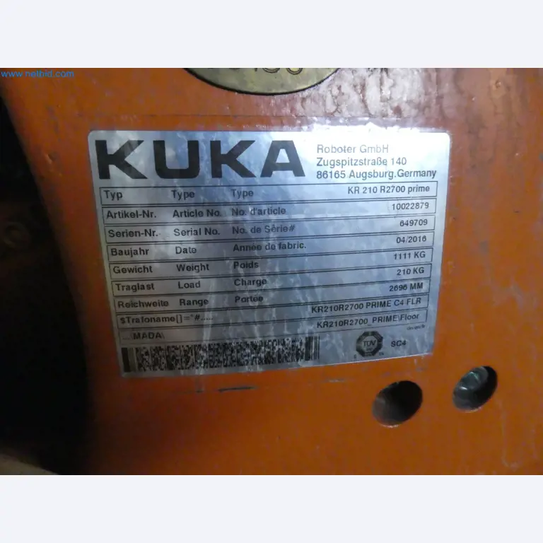 Robots, welding equipment and assembly accessories from the automotive industry-44