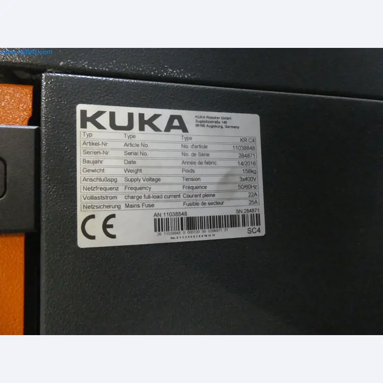 Robots, welding equipment and assembly accessories from the automotive industry-46