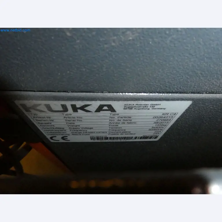 Robots, welding equipment and assembly accessories from the automotive industry-52