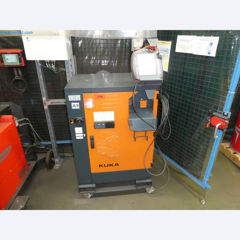 Robots, welding equipment and assembly accessories from the automotive industry-62