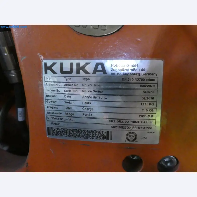 Robots, welding equipment and assembly accessories from the automotive industry-69