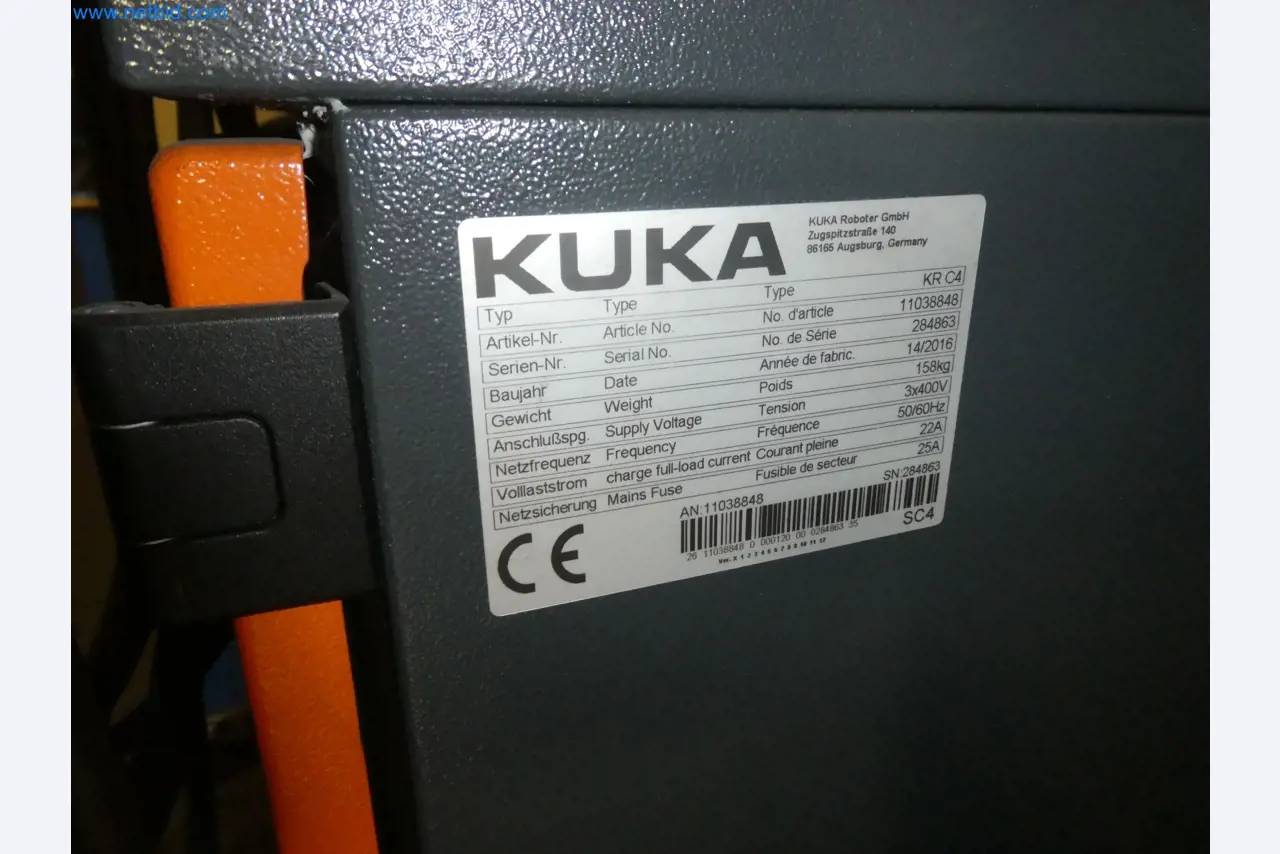 Robots, welding equipment and assembly accessories from the automotive industry-84