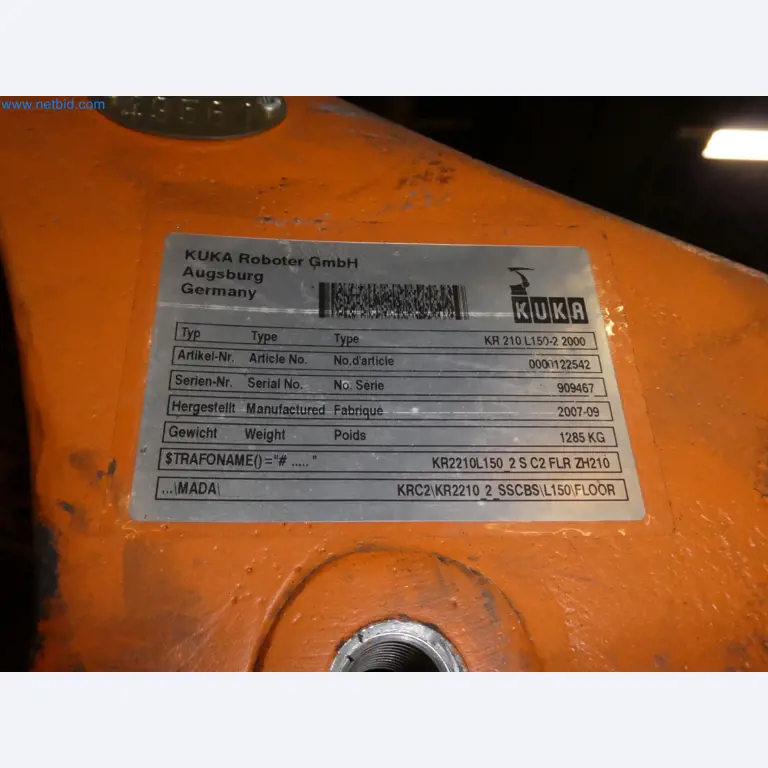 Robots, welding equipment and assembly accessories from the automotive industry-86