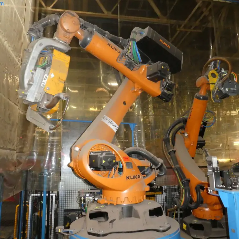 2 6-axis robot KUKA