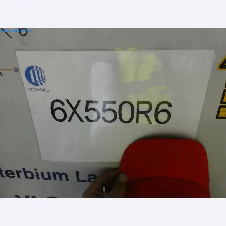 Robots, welding equipment and assembly accessories from the automotive industry-3