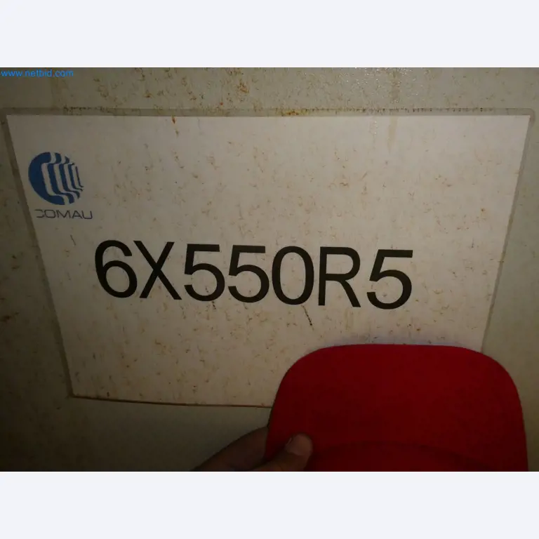 Robots, welding equipment and assembly accessories from the automotive industry-1