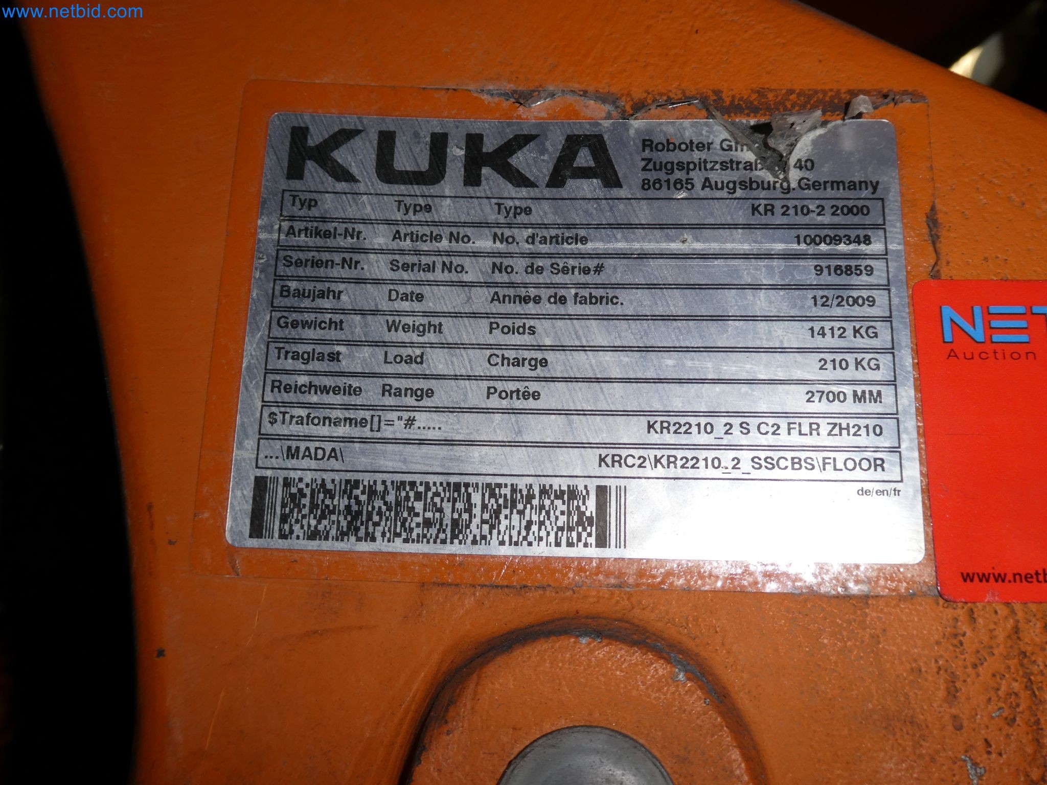 Robots, welding equipment and assembly accessories from the automotive industry-13