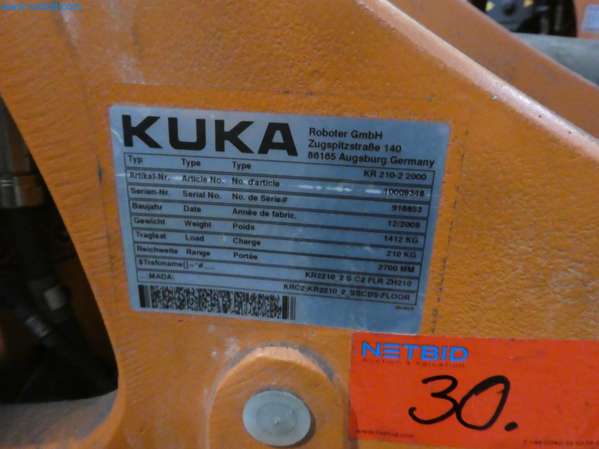 Robots, welding equipment and assembly accessories from the automotive industry-17