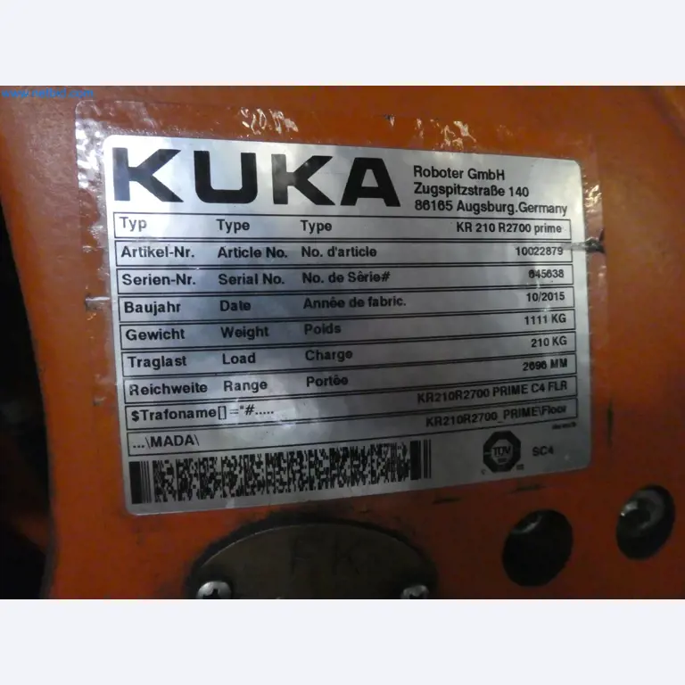 Robots, welding equipment and assembly accessories from the automotive industry-35