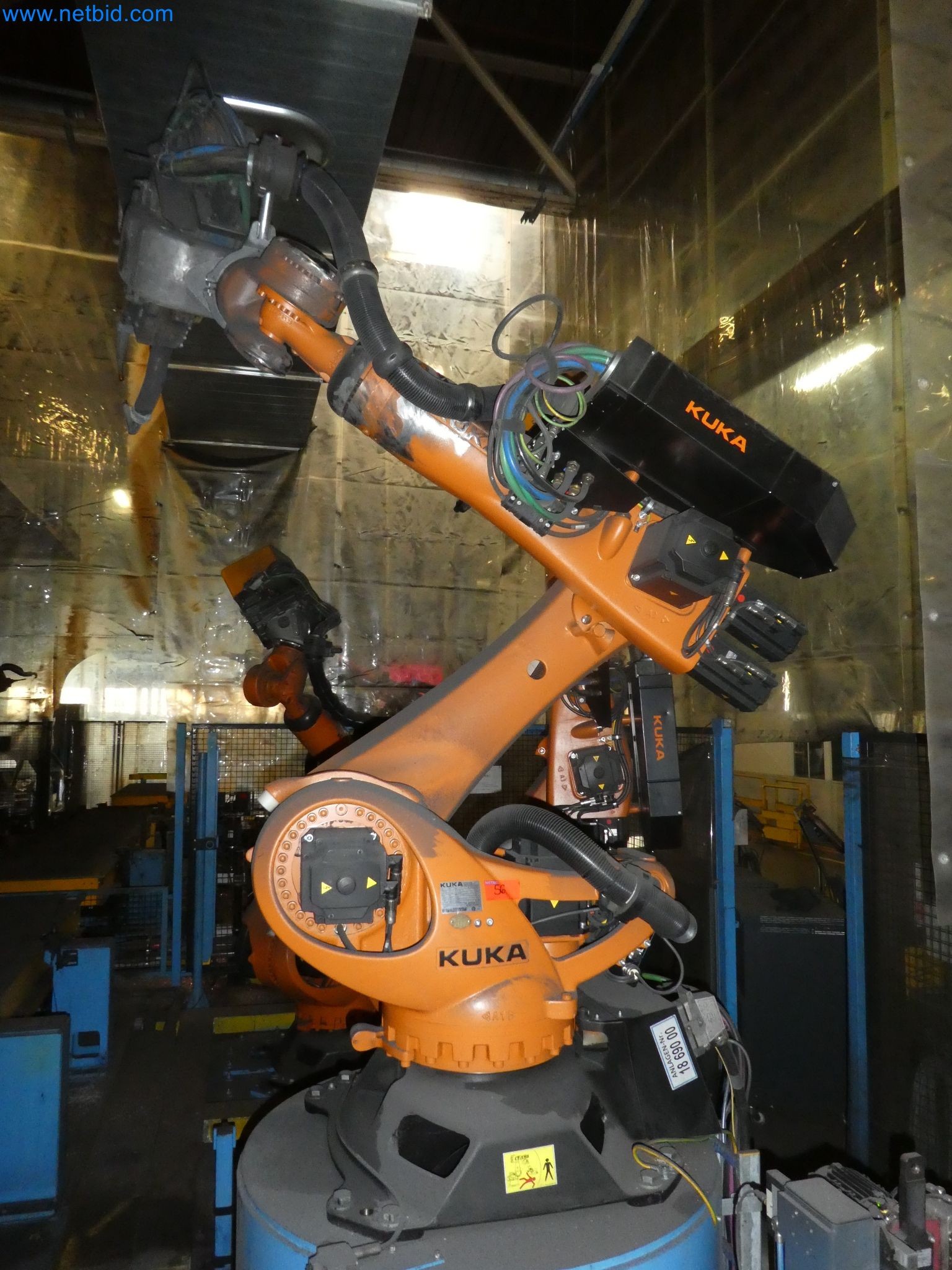 Robots, welding equipment and assembly accessories from the automotive industry-50