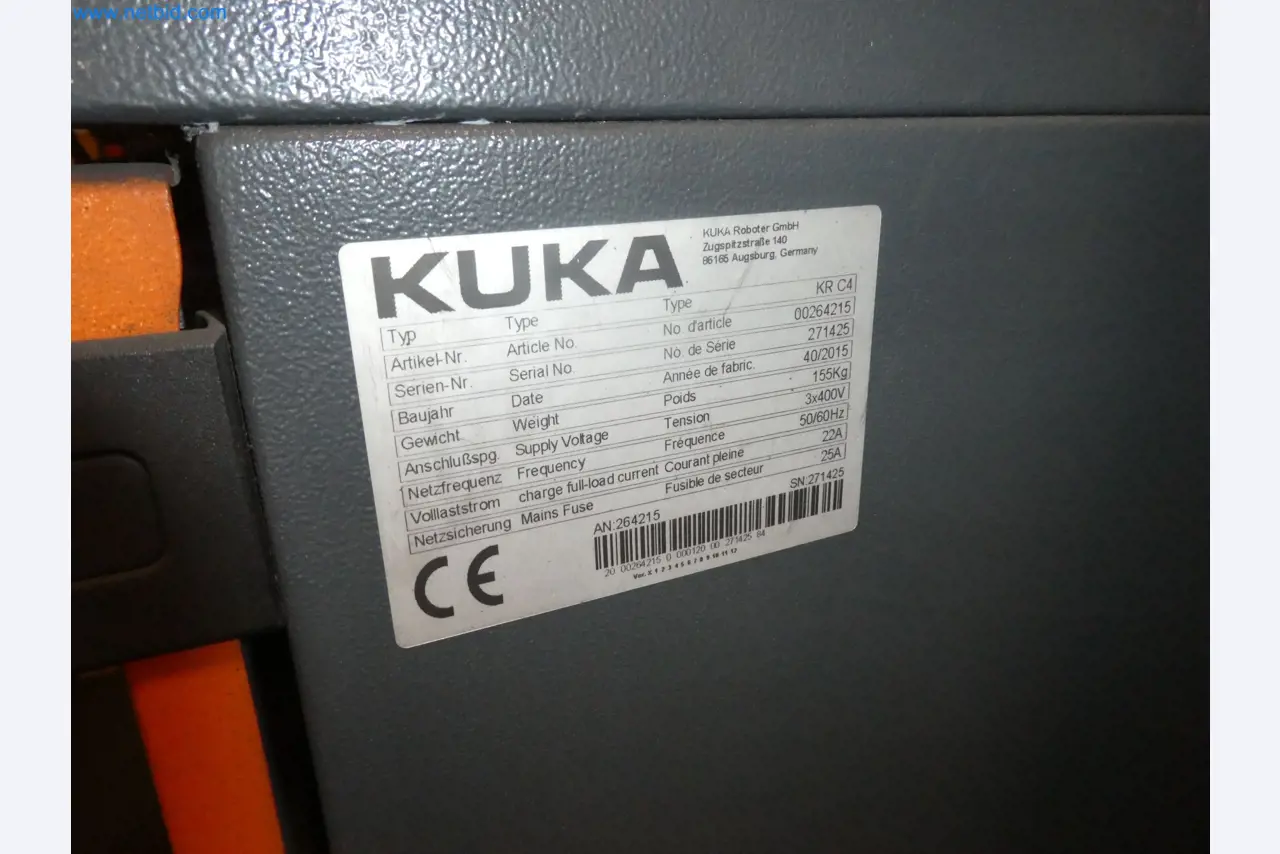 Robots, welding equipment and assembly accessories from the automotive industry-54