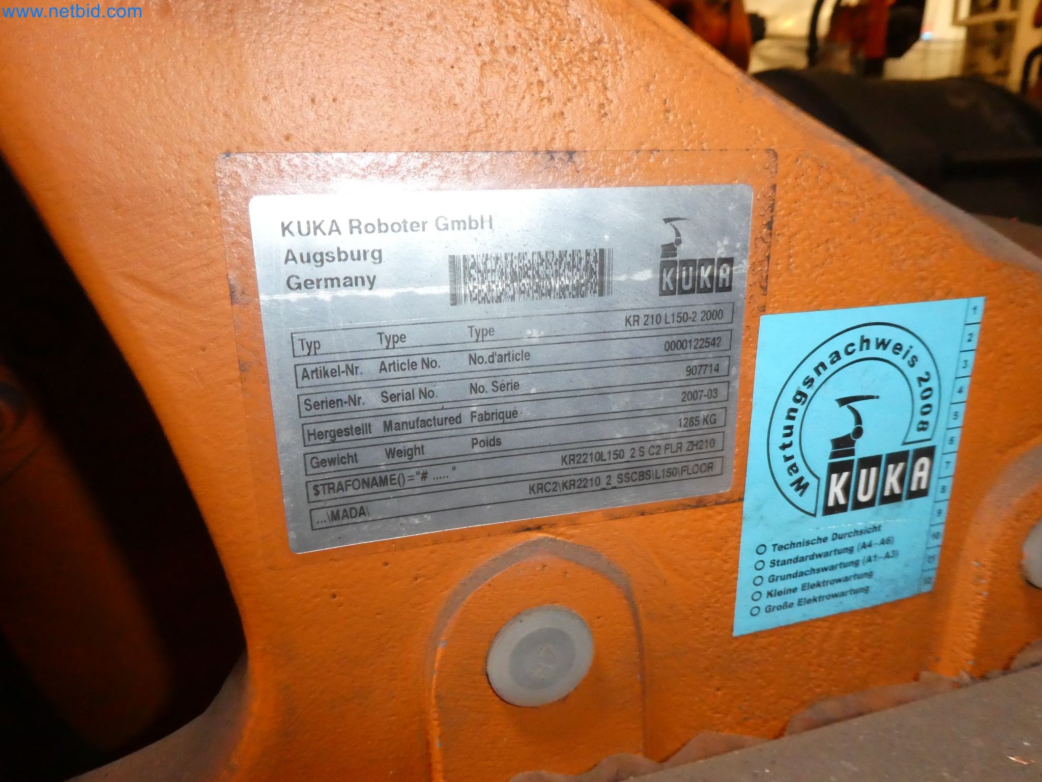 Robots, welding equipment and assembly accessories from the automotive industry-58