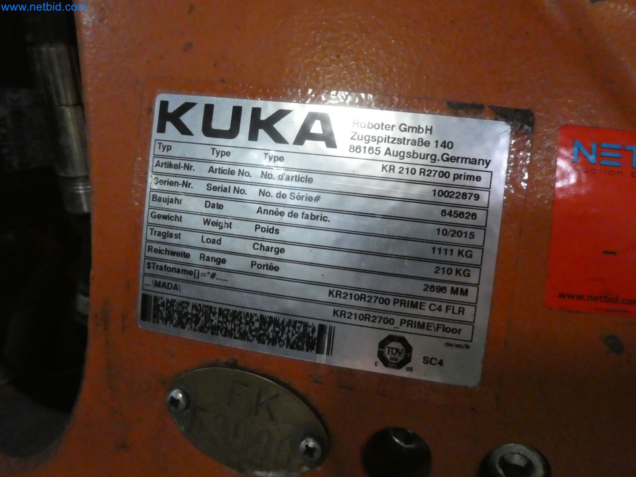 Robots, welding equipment and assembly accessories from the automotive industry-59