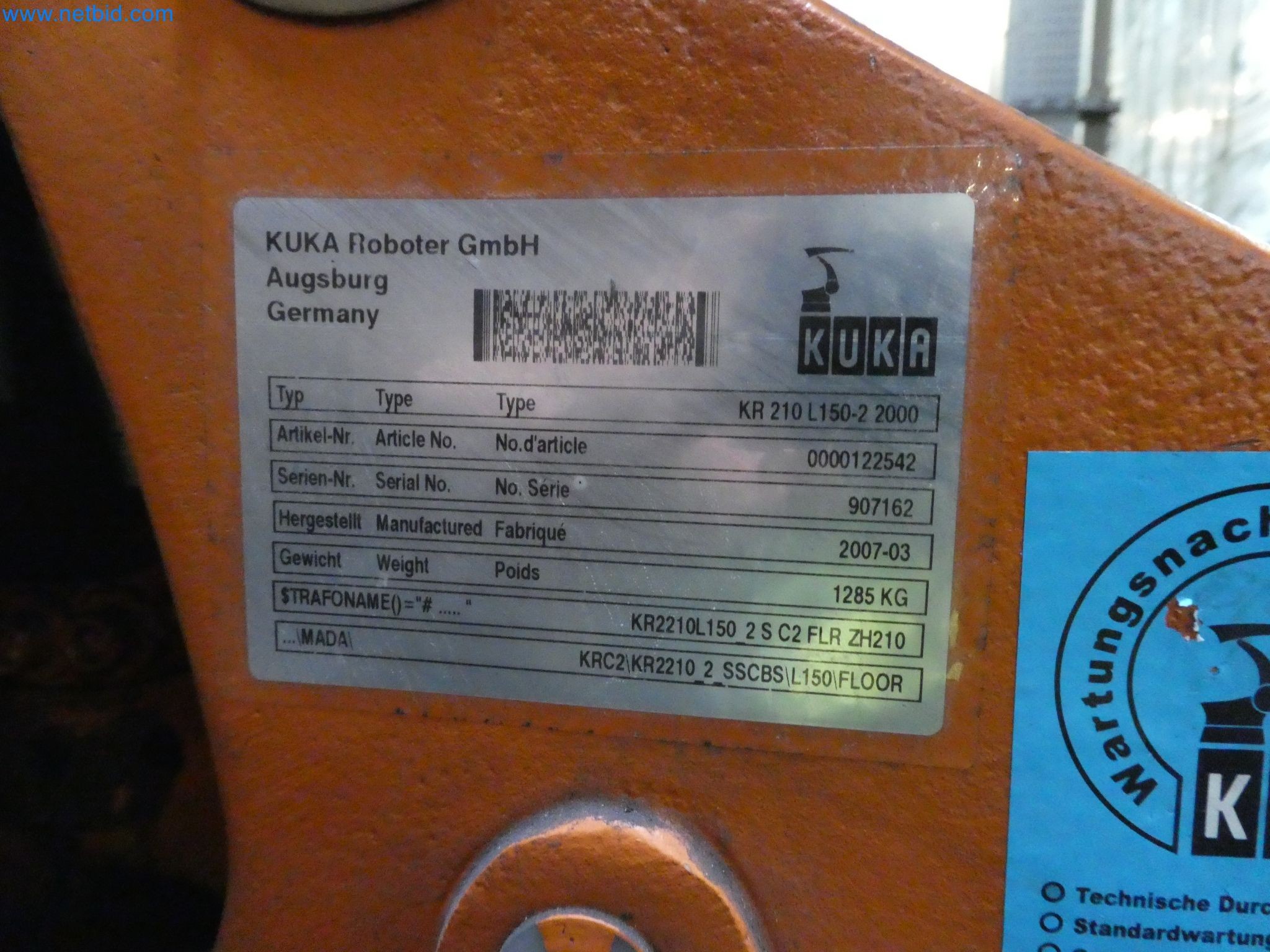 Robots, welding equipment and assembly accessories from the automotive industry-66