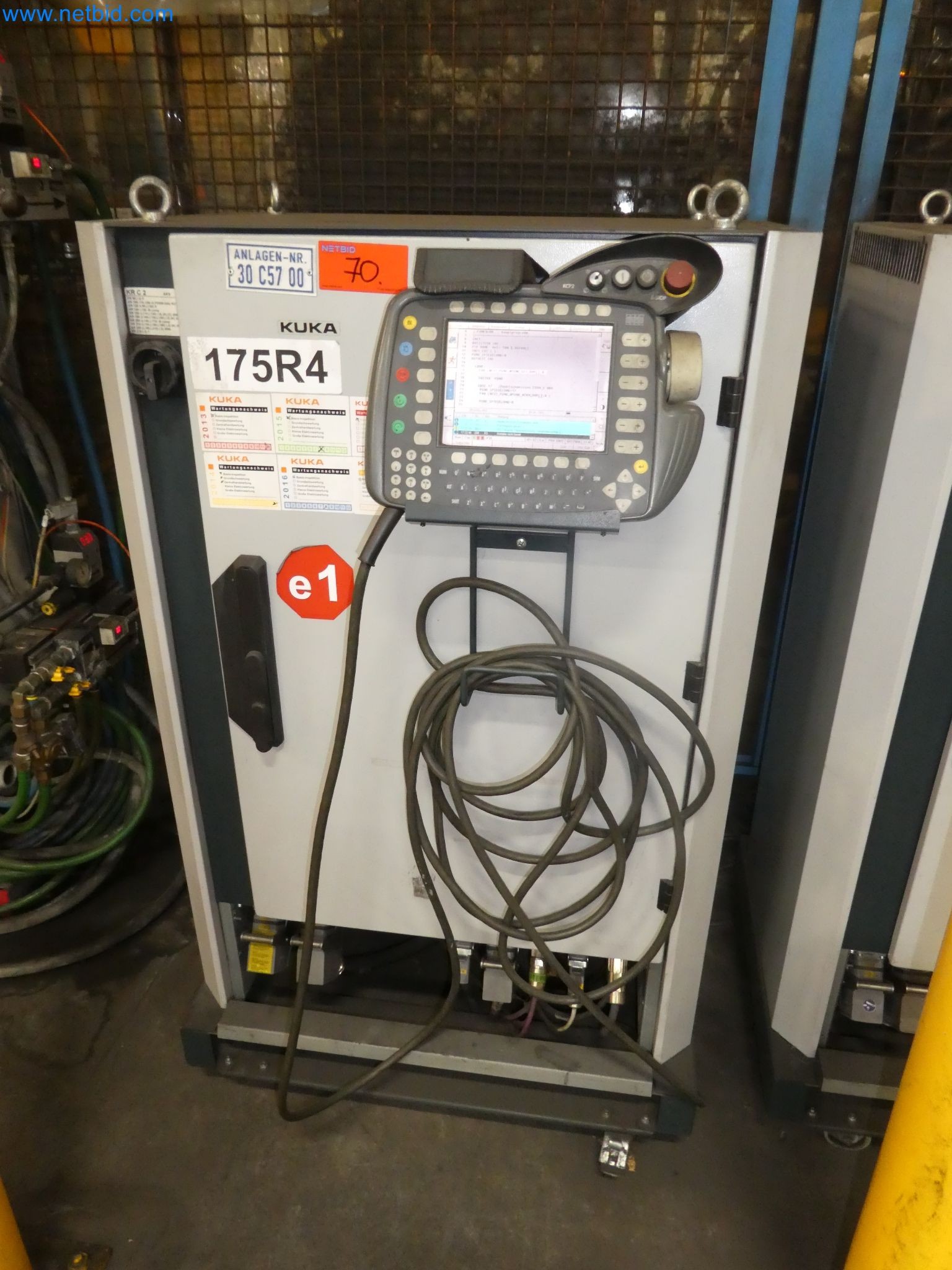 Robots, welding equipment and assembly accessories from the automotive industry-72