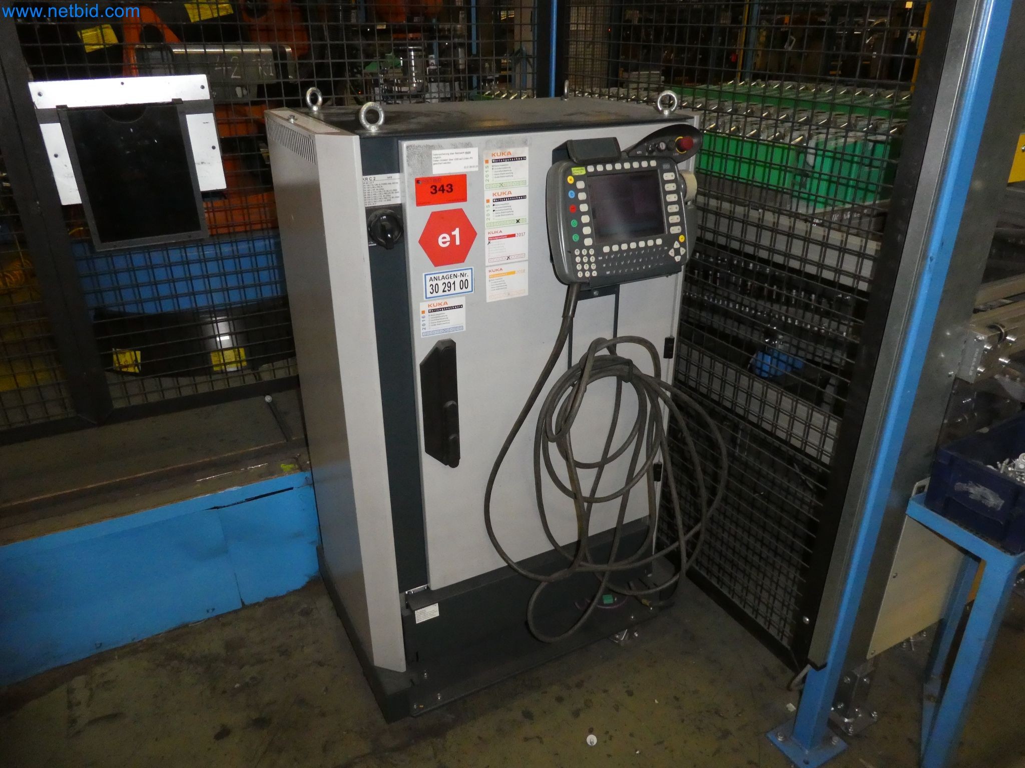 Robots, welding equipment and assembly accessories from the automotive industry-15