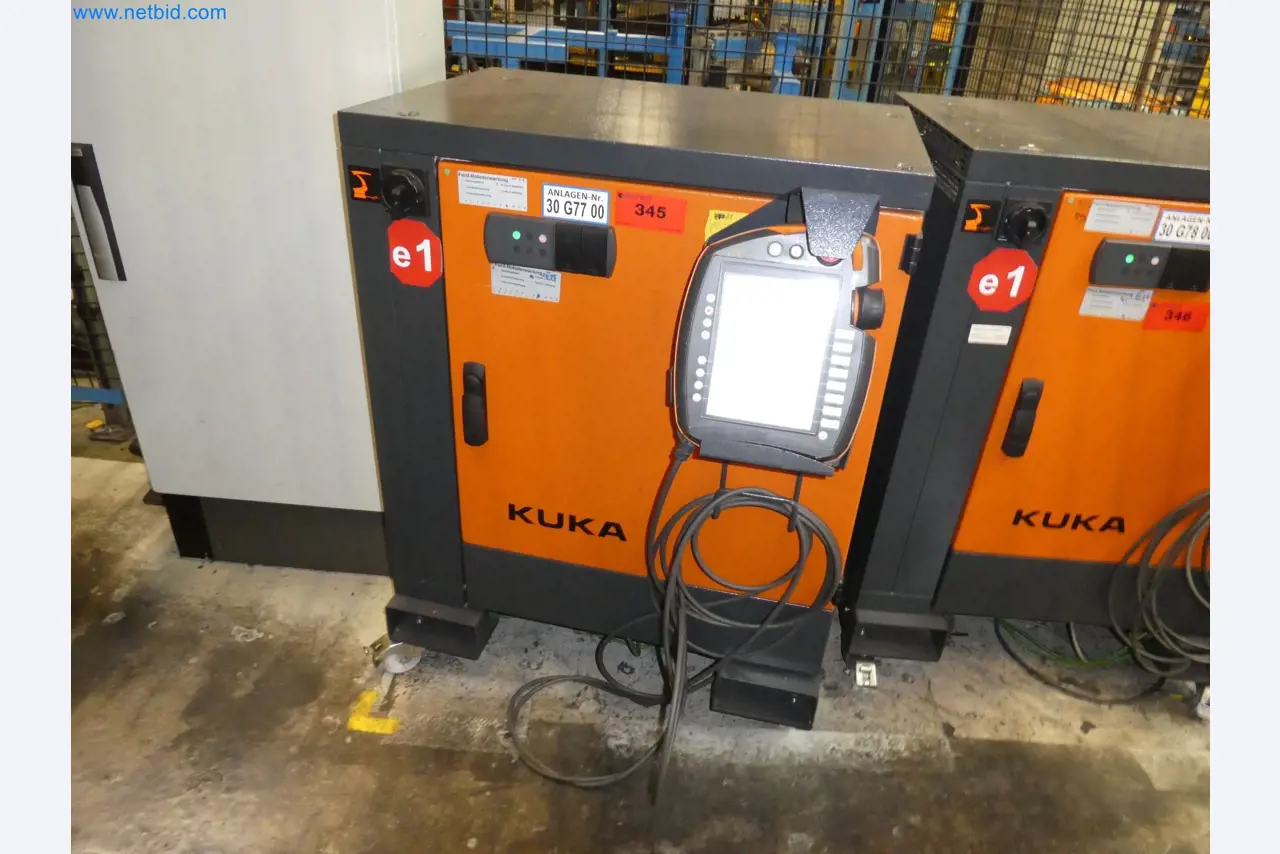 Robots, welding equipment and assembly accessories from the automotive industry-25