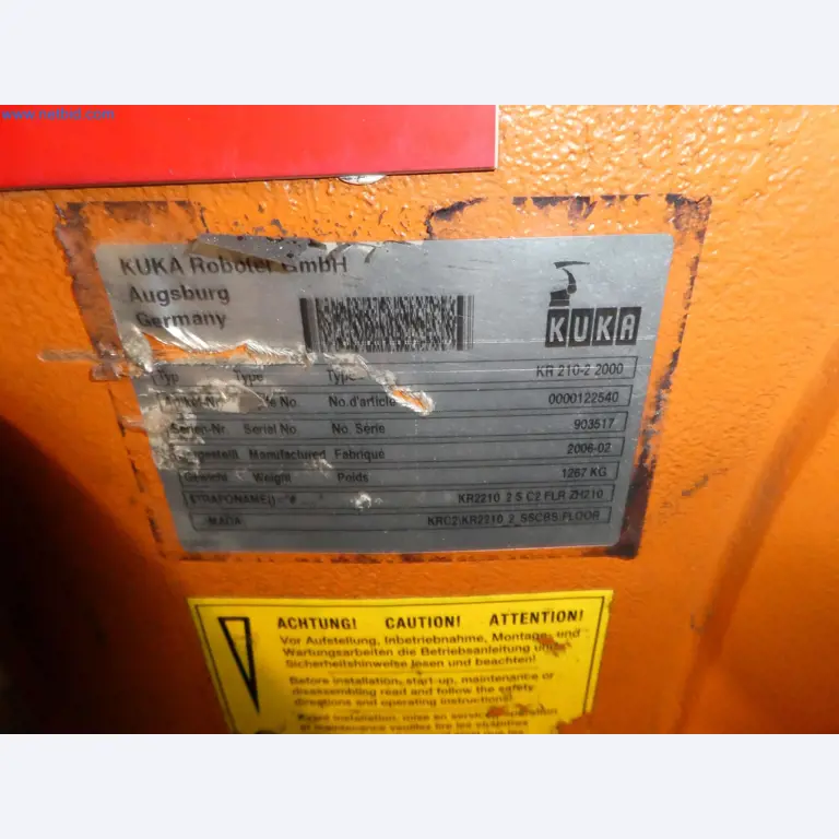 Robots, welding equipment and assembly accessories from the automotive industry-57