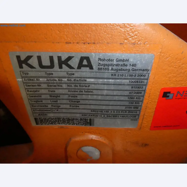 Robots, welding equipment and assembly accessories from the automotive industry-58