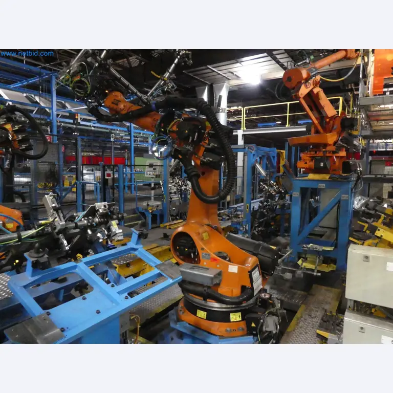 Robots, welding equipment and assembly accessories from the automotive industry-66