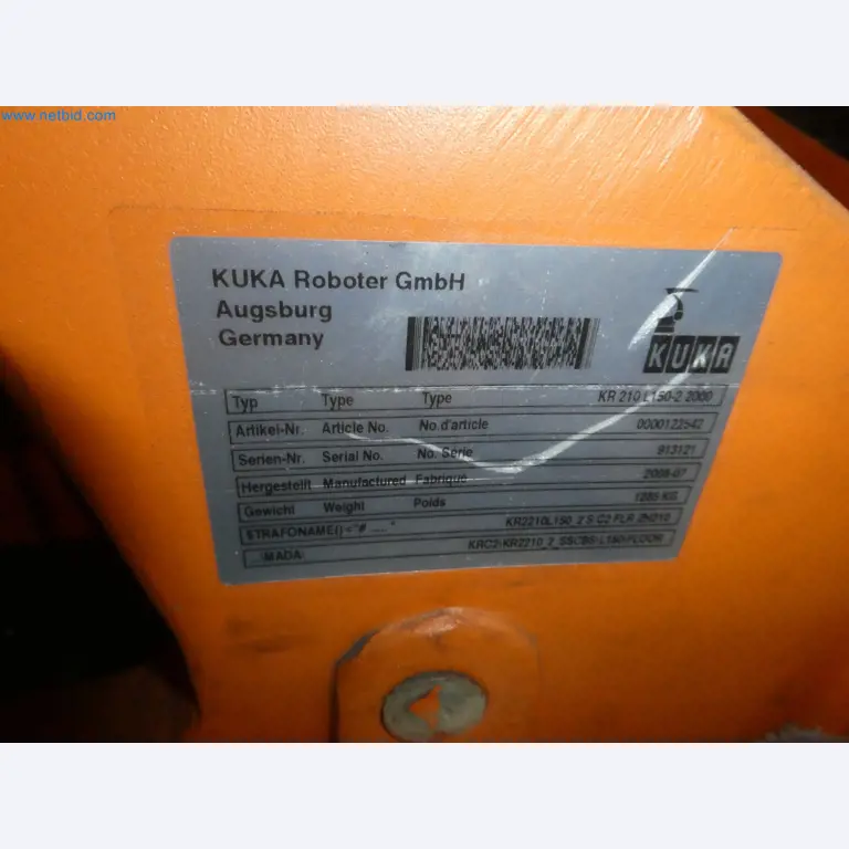 Robots, welding equipment and assembly accessories from the automotive industry-69