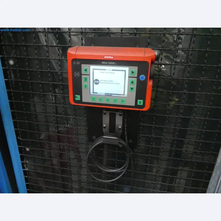 Robots, welding equipment and assembly accessories from the automotive industry-4