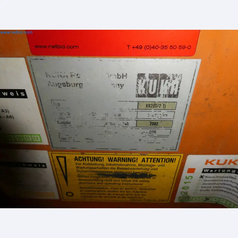 Robots, welding equipment and assembly accessories from the automotive industry-124