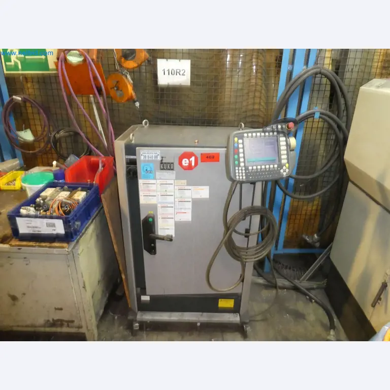 Robots, welding equipment and assembly accessories from the automotive industry-129