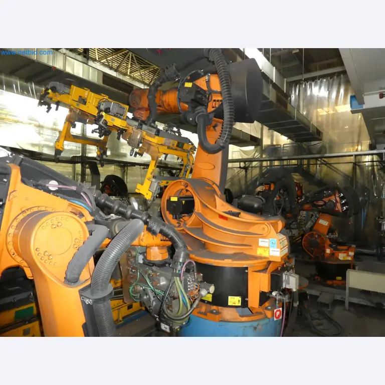 Robots, welding equipment and assembly accessories from the automotive industry-130