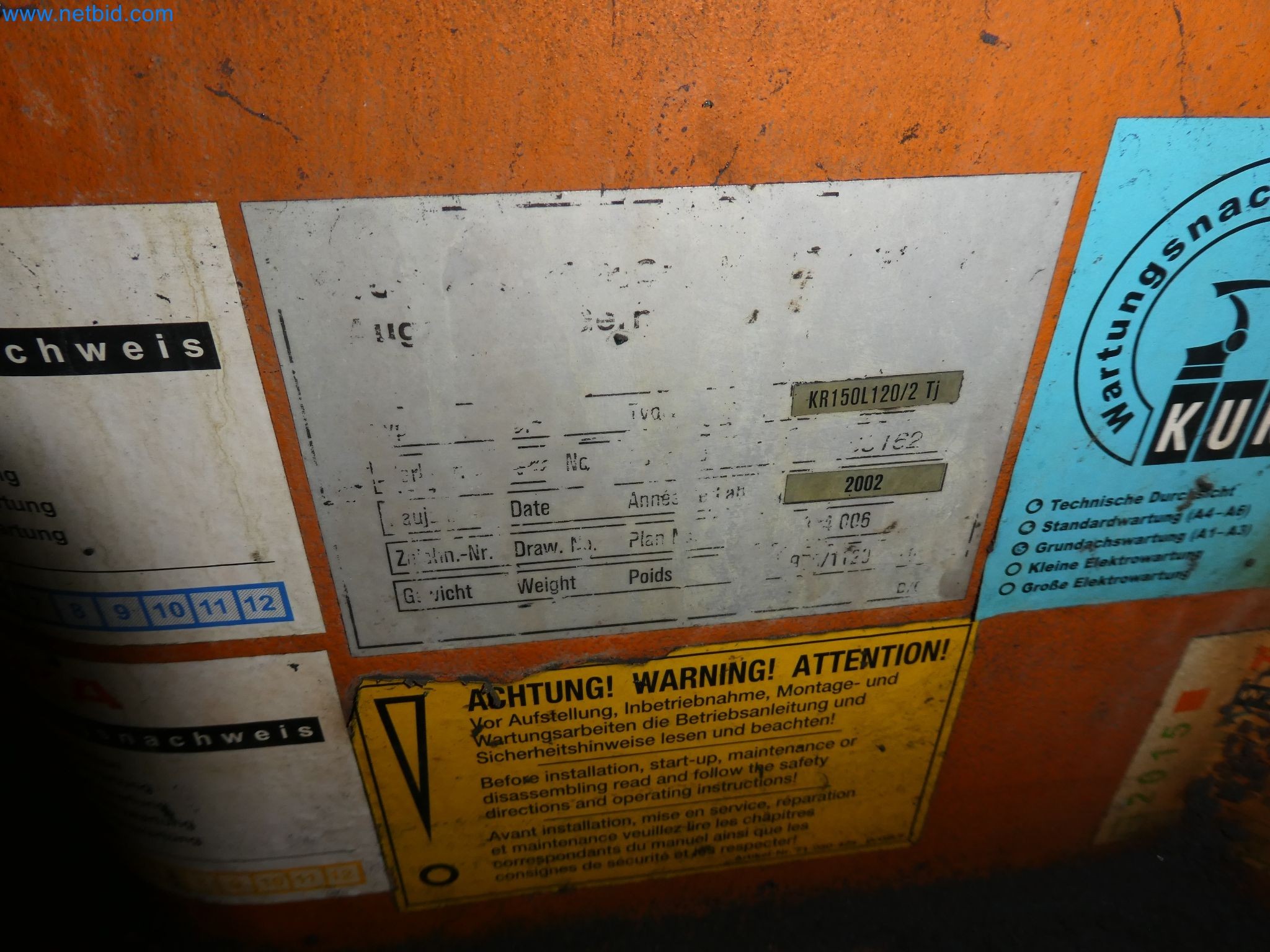 Robots, welding equipment and assembly accessories from the automotive industry-2