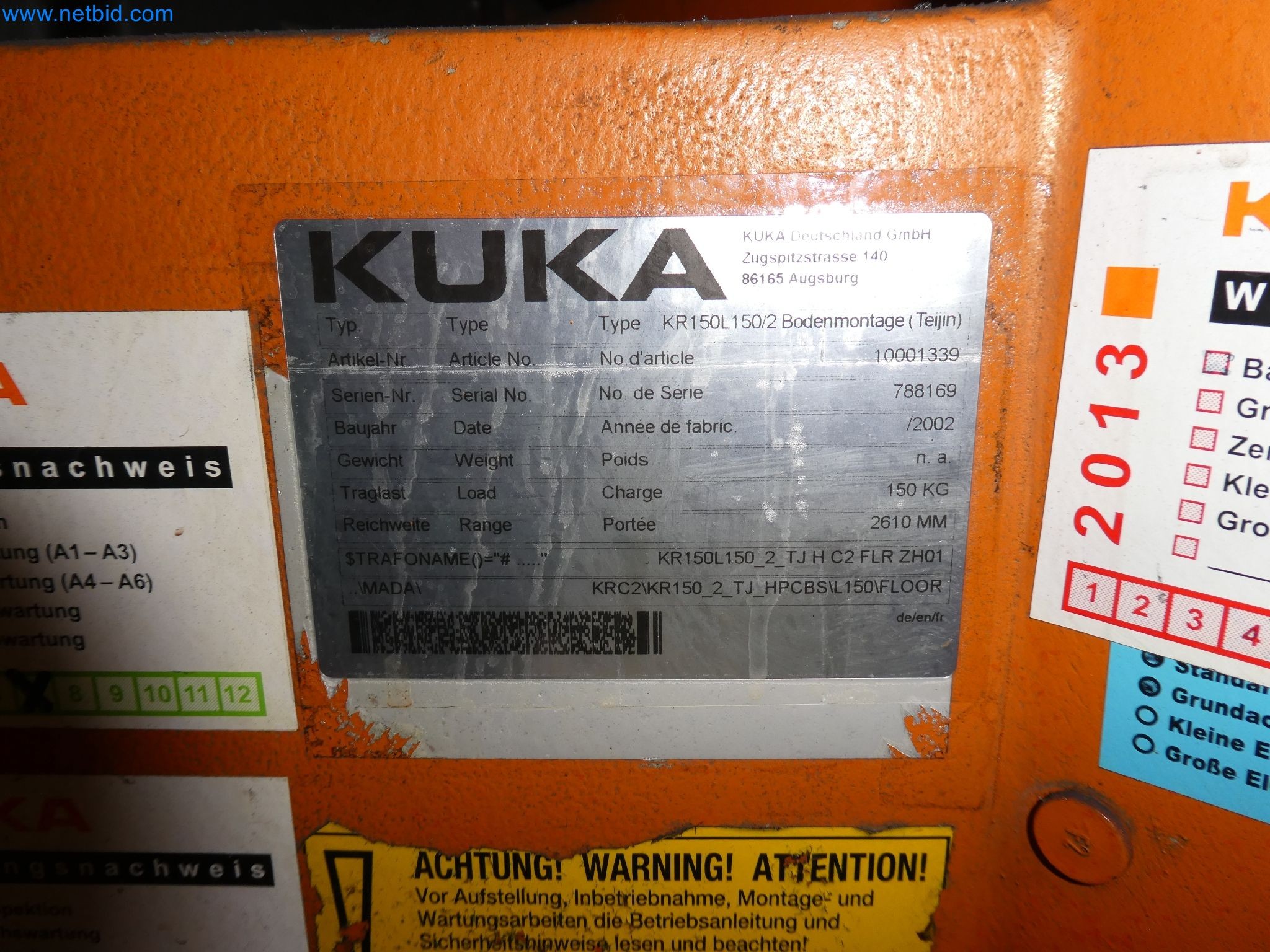 Robots, welding equipment and assembly accessories from the automotive industry-38