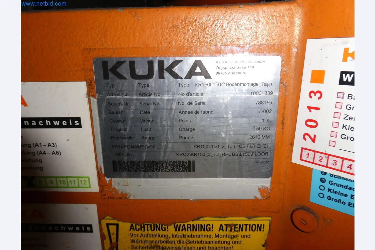 Robots, welding equipment and assembly accessories from the automotive industry-38