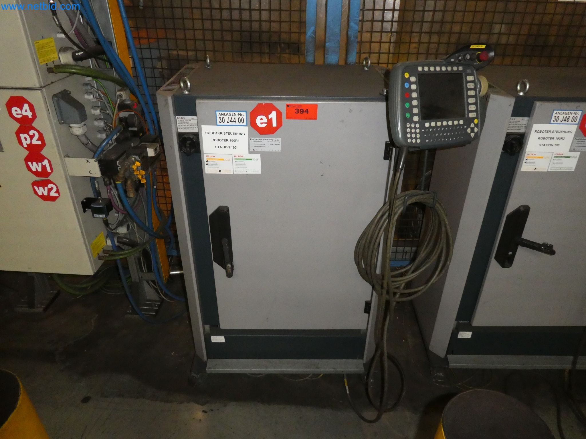 Robots, welding equipment and assembly accessories from the automotive industry-4